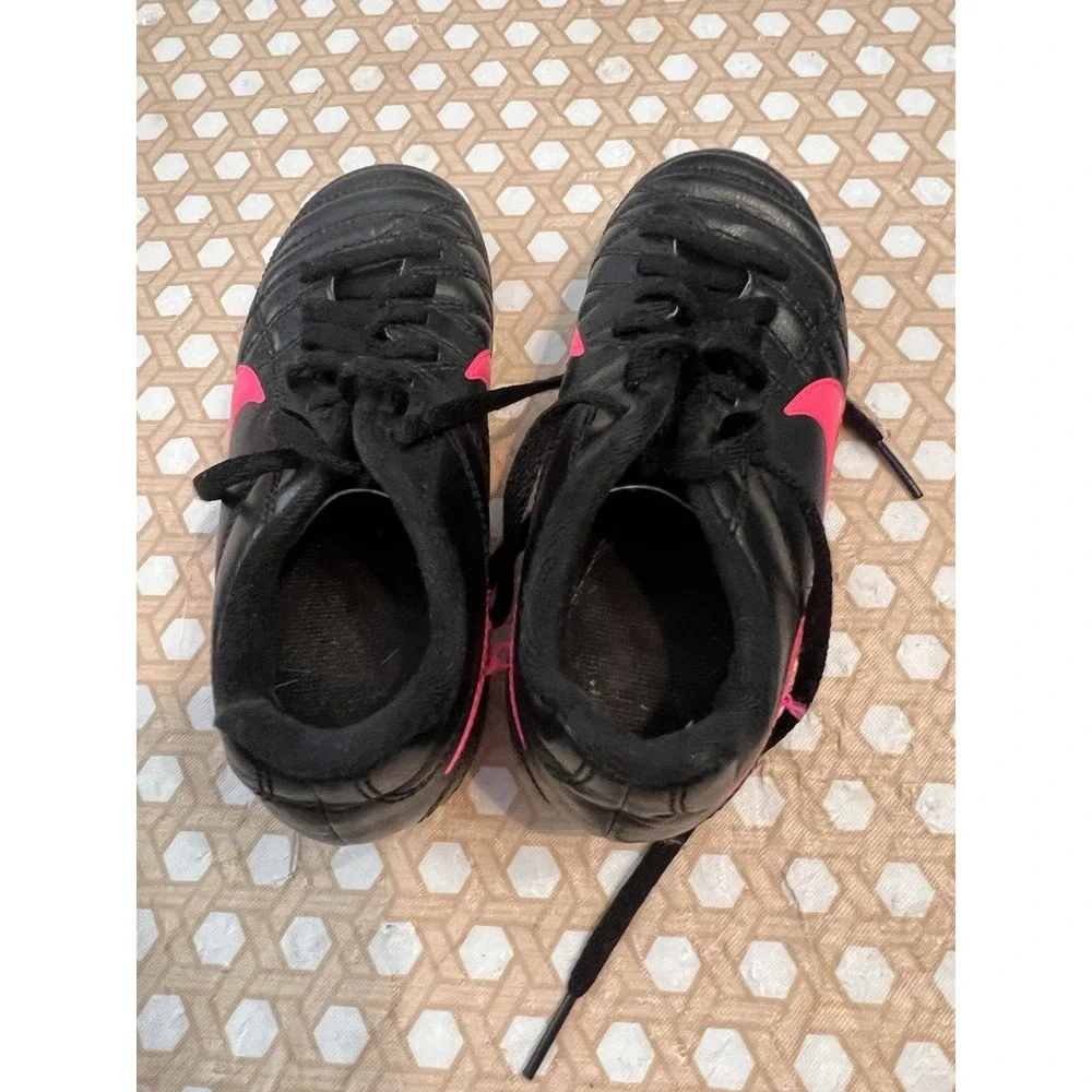 Soccer Girls Shoes Black Pink Nike Size 12c